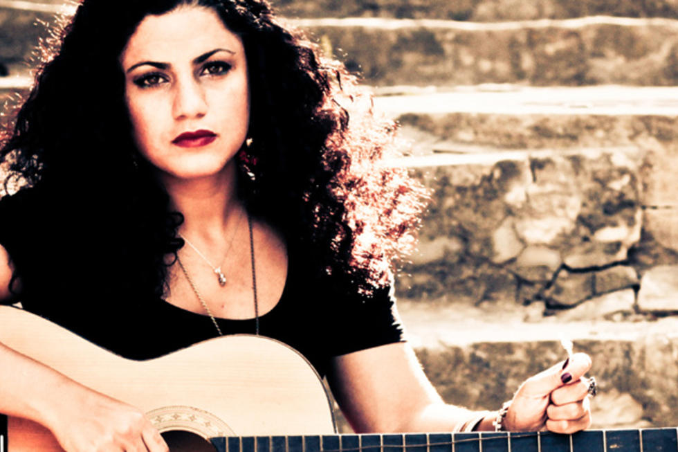 music-emel-mathlouthi-2