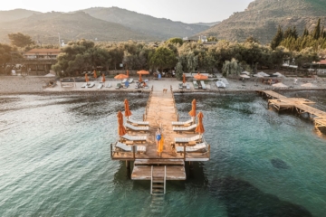 simurg-sea-x-mabou-beach-kuzey-egeye-geliyor