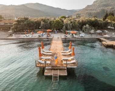 simurg-sea-x-mabou-beach-kuzey-egeye-geliyor