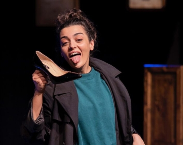 tiyatronun-gucu-sahnede