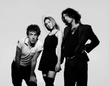 londranin-en-tarz-uclusu-bar-italia